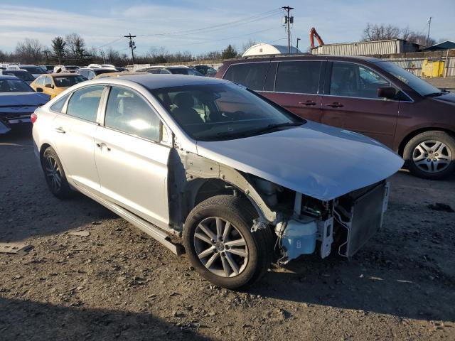 Photo 4 from auction – 2016 HYUNDAI SONATA SE with VIN 5NPE24AF7GH263481