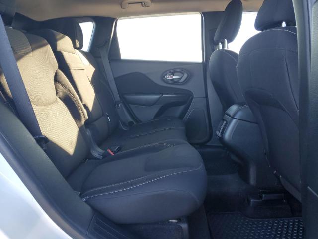 Photo 11 from auction – 2016 JEEP CHEROKEE L with VIN 1C4PJMCB2GW241582