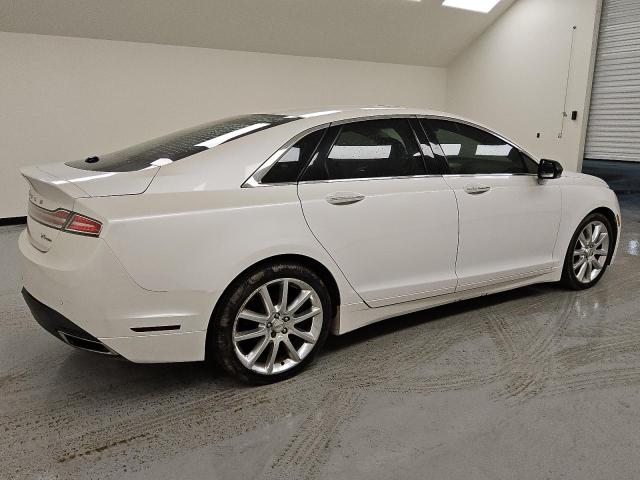 Photo 3 from auction – 2016 LINCOLN MKZ with VIN 3LN6L2G95GR603503