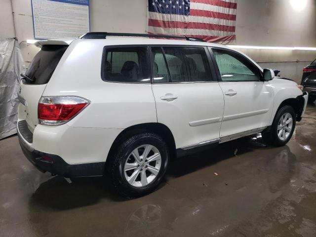 Photo 3 from auction – 2012 TOYOTA HIGHLANDER with VIN 5TDBK3EH9CS126796