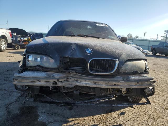 Photo 5 from auction – 2003 BMW 325 XI with VIN WBAEU33403PF60428