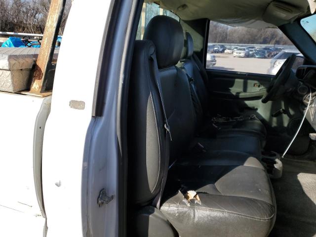 Photo 10 from auction – 2004 CHEVROLET SILVERADO with VIN 1GCHC24U64E301612