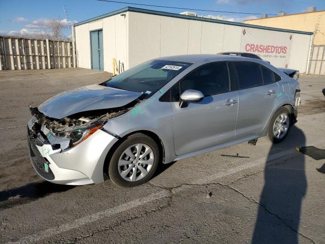 TOYOTA COROLLA LE 2022 with VIN JTDEPMAE0N3017941 - Photo from auction