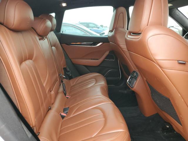 Photo 11 from auction – 2017 MASERATI LEVANTE SP with VIN ZN661XUS6HX262716