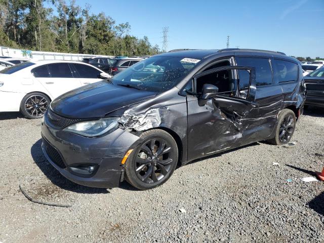 CHRYSLER PACIFICA T 2019 with VIN 2C4RC1BG9KR567427 - Photo from auction