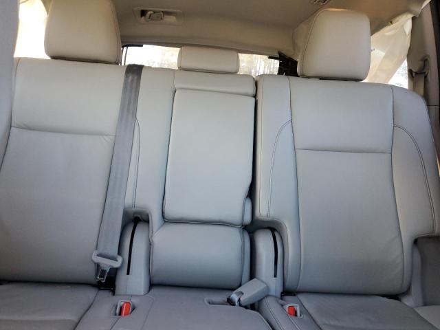 Photo 10 from auction – 2019 TOYOTA HIGHLANDER with VIN 5TDKZRFH0KS355699