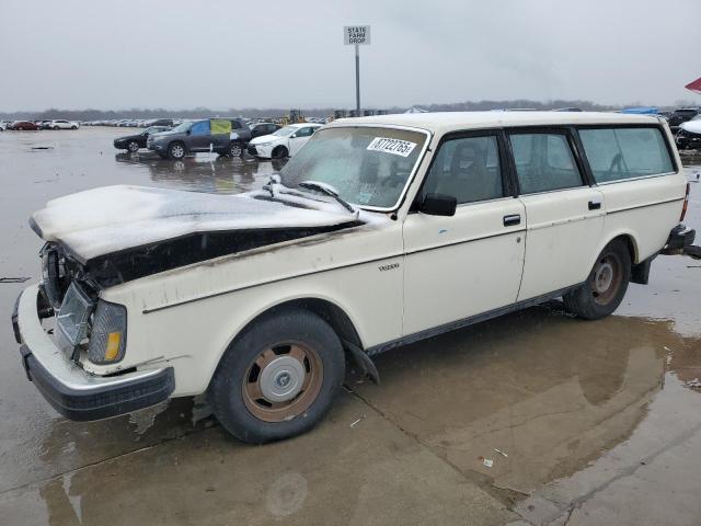 1982 VOLVO 245 DL