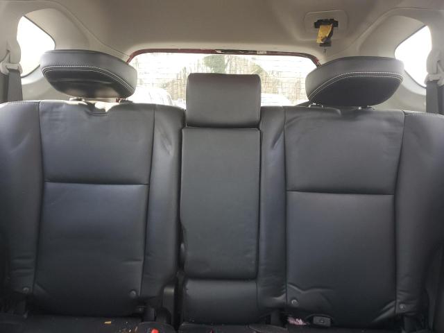 Photo 10 from auction – 2016 TOYOTA RAV4 LIMIT with VIN JTMDFREV0GJ086553