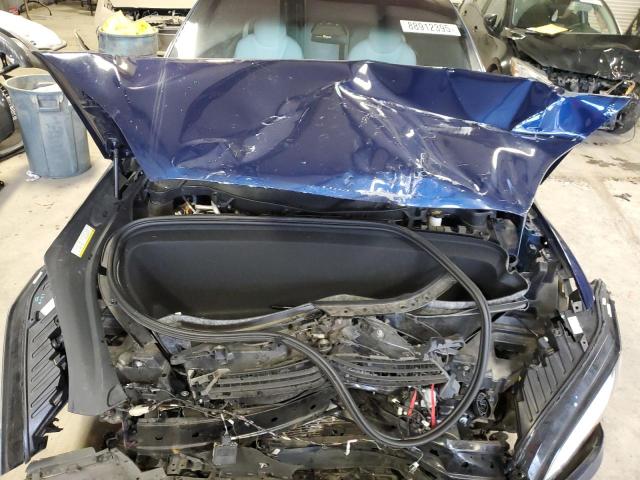 Photo 12 from auction – 2017 TESLA MODEL X with VIN 5YJXCAE2XHF044087