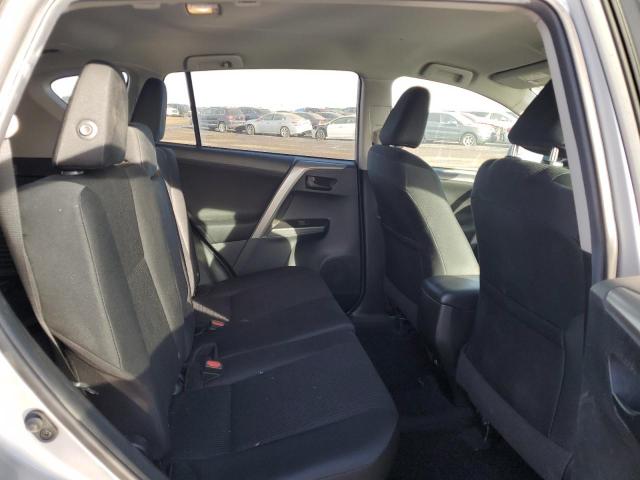 Photo 11 from auction – 2018 TOYOTA RAV4 LE with VIN 2T3BFREV5JW829207