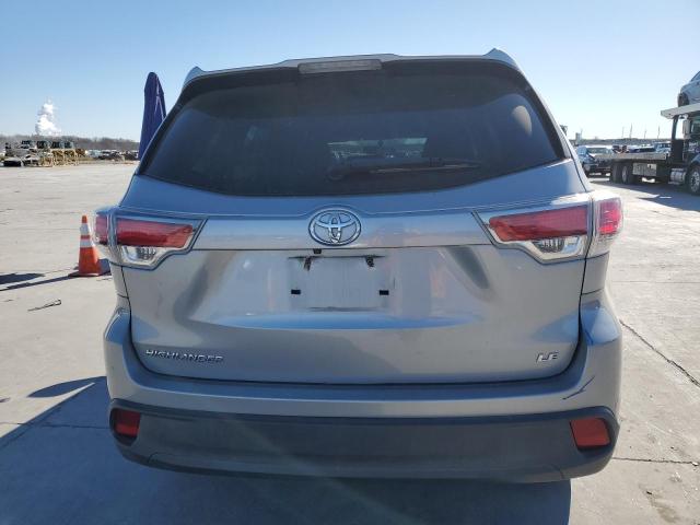 Photo 6 from auction – 2015 TOYOTA HIGHLANDER with VIN 5TDZARFH3FS011134