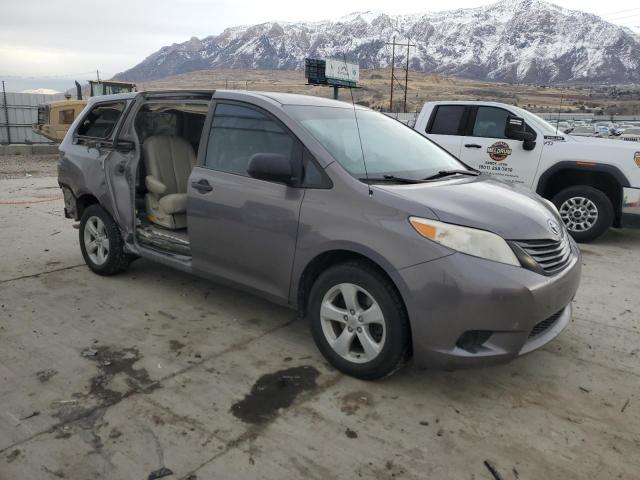 Photo 4 from auction – 2011 TOYOTA SIENNA BAS with VIN 5TDKA3DC8BS009332
