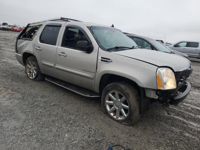 Photo 4 from auction – 2007 GMC YUKON DENA with VIN 1GKFK63887J261765
