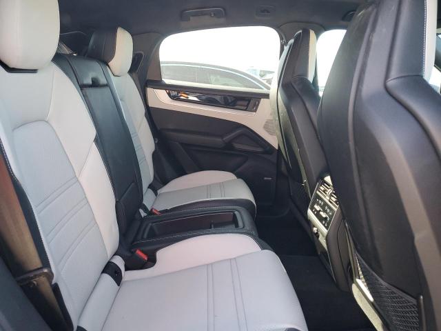 Photo 10 from auction – 2024 PORSCHE CAYENNE CO with VIN WP1BA2AYXRDA49023