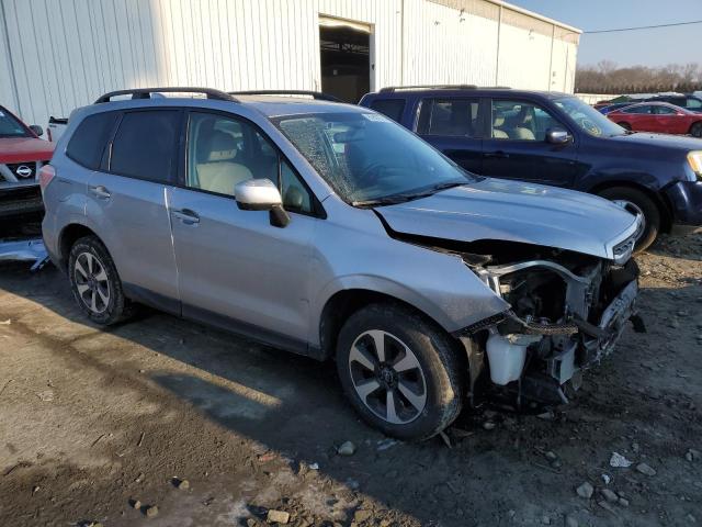 Photo 4 from auction – 2018 SUBARU FORESTER 2 with VIN JF2SJAGC6JH465947