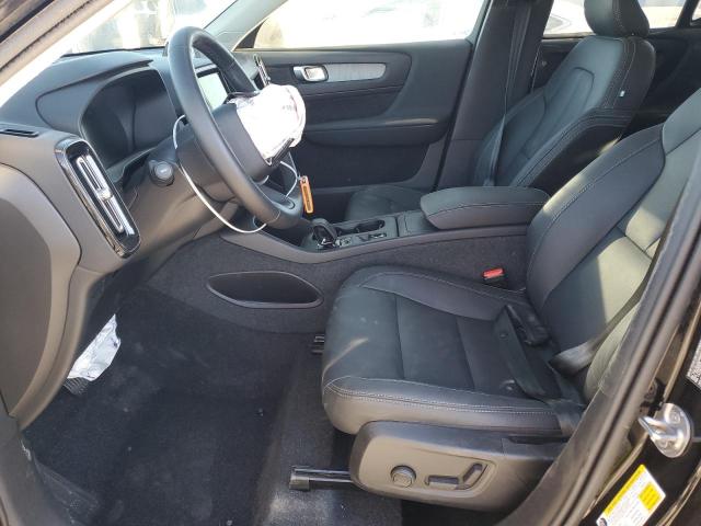 Photo 7 from auction – 2025 VOLVO XC40 CORE with VIN YV4L12UJ0S2496480