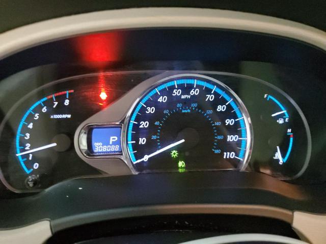 Photo 9 from auction – 2011 TOYOTA SIENNA XLE with VIN 5TDDK3DC1BS003281