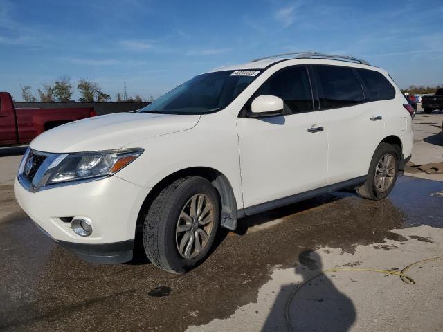 NISSAN PATHFINDER 2013 with VIN 5N1AR2MN5DC685883 - Photo from auction