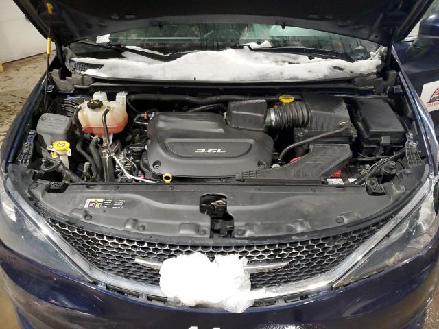 Photo 12 from auction – 2017 CHRYSLER PACIFICA T with VIN 2C4RC1DG1HR520253