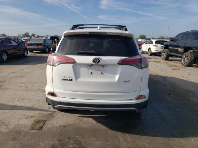 Photo 6 from auction – 2017 TOYOTA RAV4 XLE with VIN JTMWFREV3HD100647
