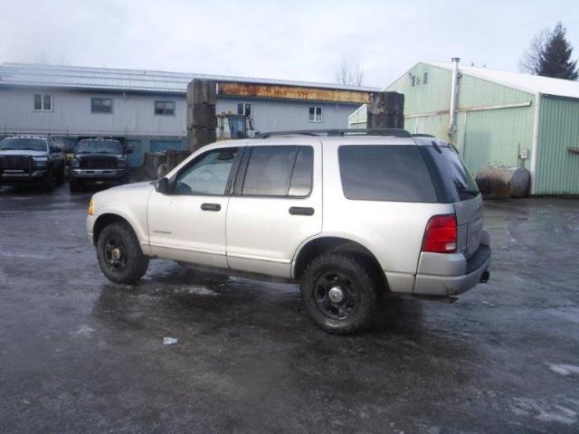 Photo 3 from auction – 2004 FORD EXPLORER X with VIN 1FMZU73K84ZA06966