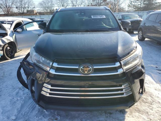 Photo 5 from auction – 2017 TOYOTA HIGHLANDER with VIN 5TDDZRFH3HS448735