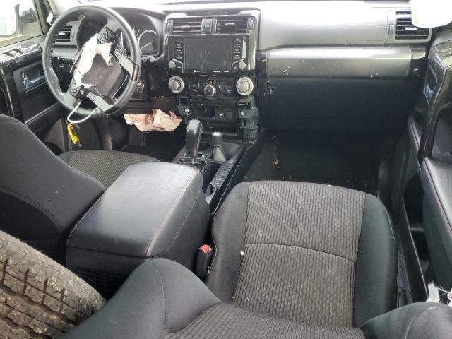 Photo 8 from auction – 2020 TOYOTA 4RUNNER SR with VIN JTEBU5JRXL5763881