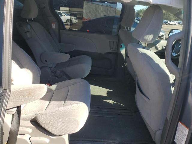 Photo 11 from auction – 2016 TOYOTA SIENNA LE with VIN 5TDKK3DC4GS708302