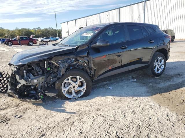 CHEVROLET TRAX LS 2024 with VIN KL77LFE27RC034710 - Photo from auction