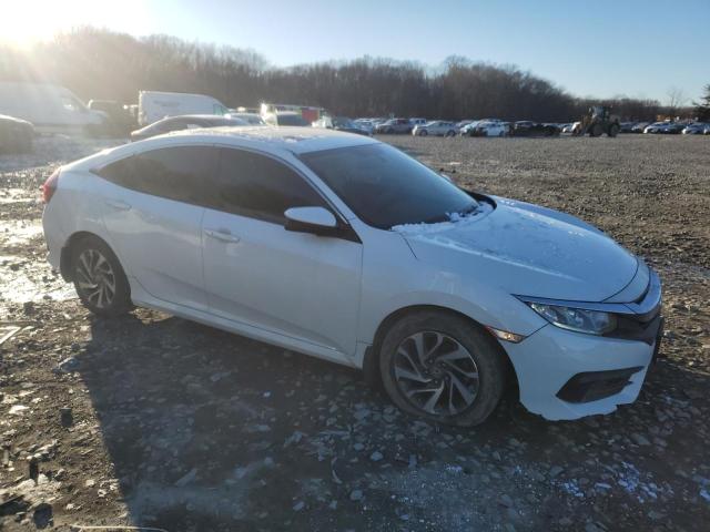 Photo 4 from auction – 2018 HONDA CIVIC EX with VIN 19XFC2F77JE206636
