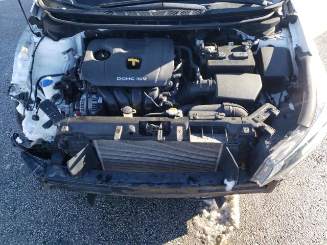 Photo 12 from auction – 2018 KIA FORTE LX with VIN 3KPFL4A70JE201328