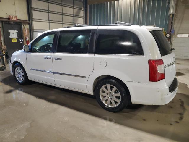 Photo 2 from auction – 2016 CHRYSLER TOWN & COU with VIN 2C4RC1BG1GR142405