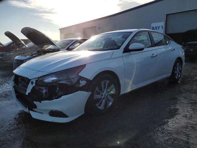 NISSAN ALTIMA S 2022 with VIN 1N4BL4BV4NN315738 - Photo from auction