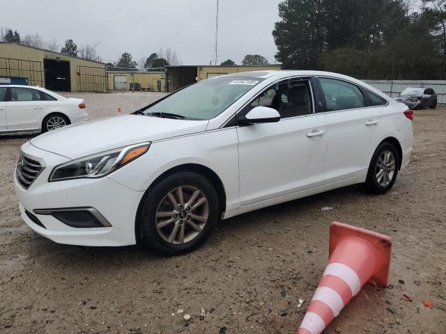 HYUNDAI SONATA SE 2017 with VIN 5NPE24AF8HH483388 - Photo from auction