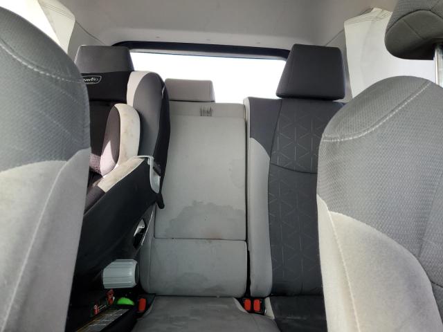 Photo 10 from auction – 2019 TOYOTA RAV4 XLE with VIN JTMP1RFV5KD515588