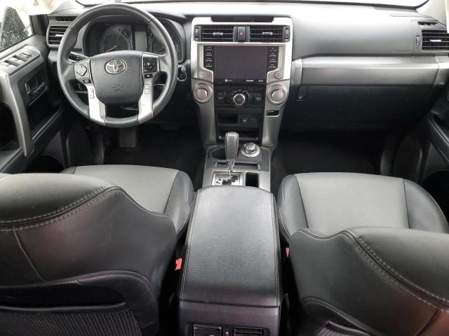 Photo 8 from auction – 2020 TOYOTA 4RUNNER SR with VIN JTEBU5JR2L5787530