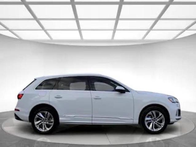 Photo 10 from auction – 2022 AUDI Q7 PREMIUM with VIN WA1LXBF79ND008391