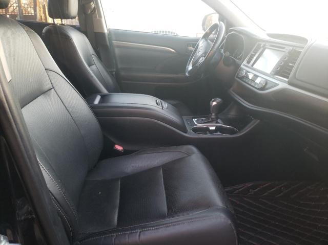 Photo 5 from auction – 2019 TOYOTA HIGHLANDER with VIN 5TDDZRFH2KS966004