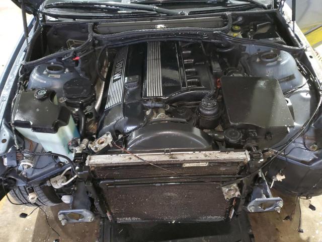 Photo 11 from auction – 2005 BMW 325 XI with VIN WBAEU33445PR18694