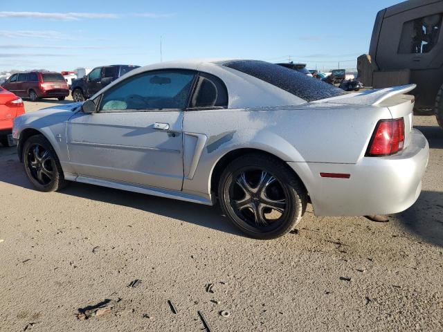 Photo 2 from auction – 2000 FORD MUSTANG with VIN 1FAFP4043YF207111