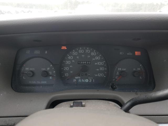 Photo 9 from auction – 2003 MERCURY GRAND MARQ with VIN 2MEFM75W33X666827