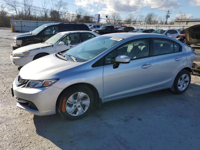HONDA CIVIC LX 2015 with VIN 19XFB2F50FE009560 - Photo from auction