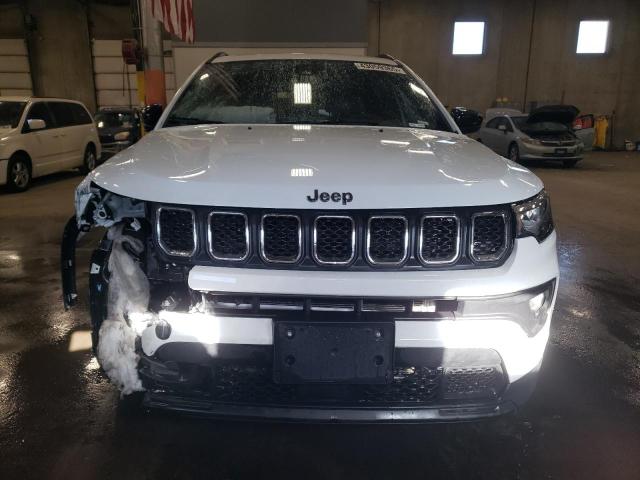 Foto 5 de la subasta – 2024 JEEP COMPASS LA con VIN 3C4NJDBNXRT604061