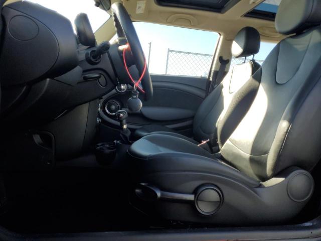 Photo 7 from auction – 2011 MINI COOPER with VIN WMWSU3C53BT096873