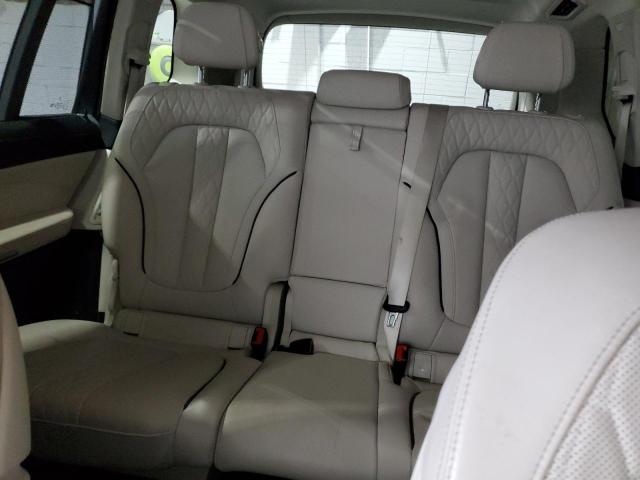 Photo 10 from auction – 2020 BMW X7 XDRIVE4 with VIN 5UXCW2C07L9A03580