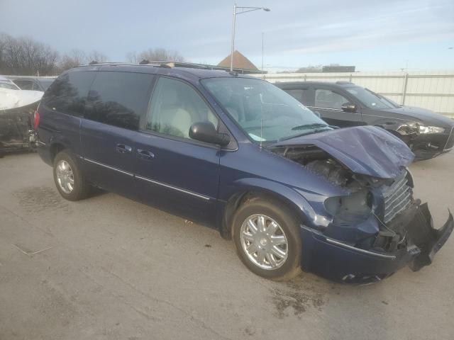 Photo 4 from auction – 2005 CHRYSLER TOWN & COU with VIN 2C8GP64L15R365221
