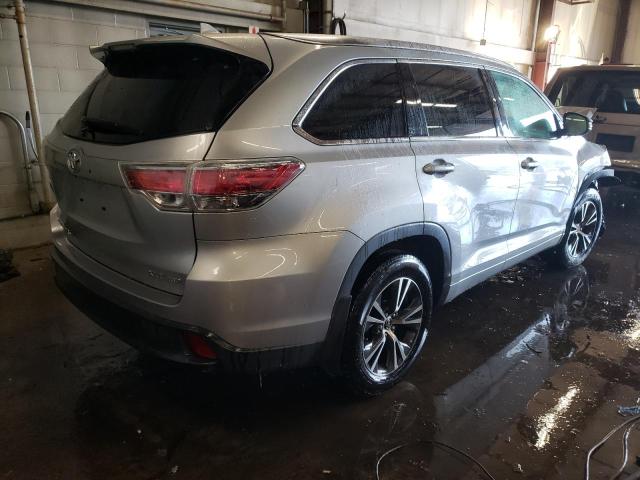 Photo 3 from auction – 2016 TOYOTA HIGHLANDER with VIN 5TDJKRFH9GS234760
