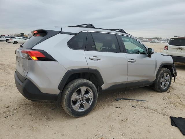 Photo 3 from auction – 2023 TOYOTA RAV4 XLE with VIN 2T3P1RFV0PC355809