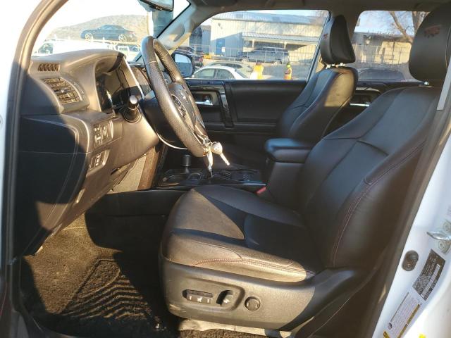 Photo 7 from auction – 2018 TOYOTA 4RUNNER SR with VIN JTEBU5JR7J5534491