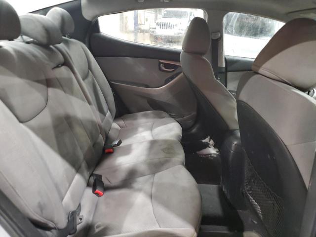 Photo 10 from auction – 2012 HYUNDAI ELANTRA GL with VIN 5NPDH4AEXCH112811
